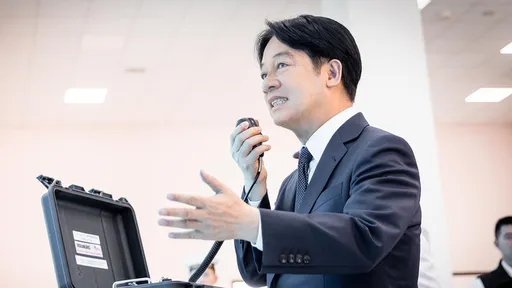 賴清德小年夜慰勉警察同仁! 發加菜金、福袋