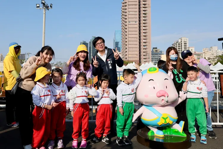 2025高雄冬日遊樂園1月25日正式登場。翻攝畫面