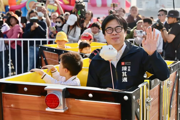 2025高雄冬日遊樂園1月25日正式登場。翻攝畫面