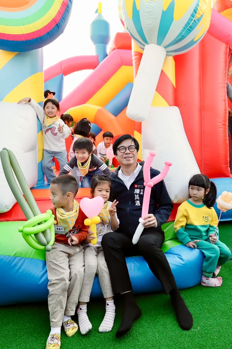 2025高雄冬日遊樂園1月25日正式登場。翻攝畫面