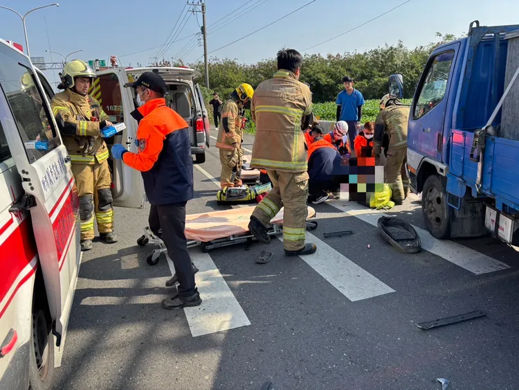 兩人送醫後傷重不治。民眾提供