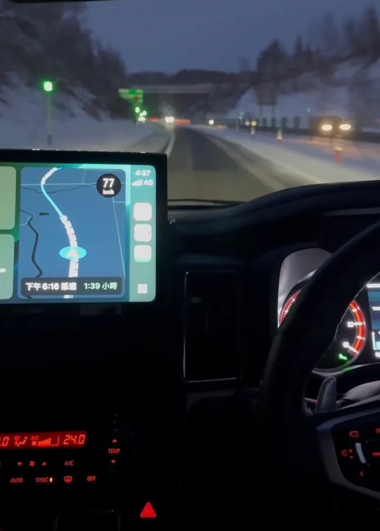 北海道自駕要注意，路窄彎多，路燈又少。常如山提供