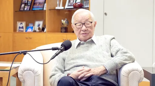 張忠謀罕見專訪!曝與輝達關係一度緊張 黃仁勳這句話留下深刻印象