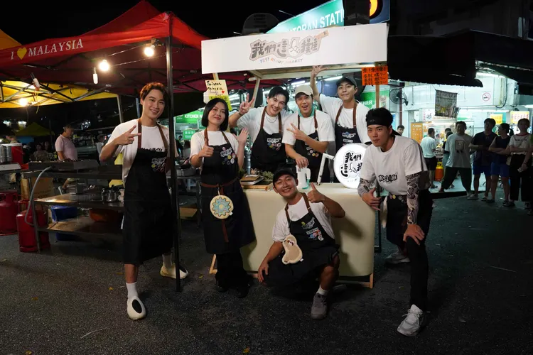 《我們這一攤2》跨國到馬來西亞擺攤。三立提供