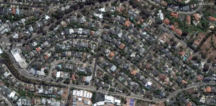 洛杉磯火災地區的慘況。美聯社