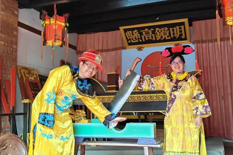 遊客可穿著古裝過過戲癮。園區提供