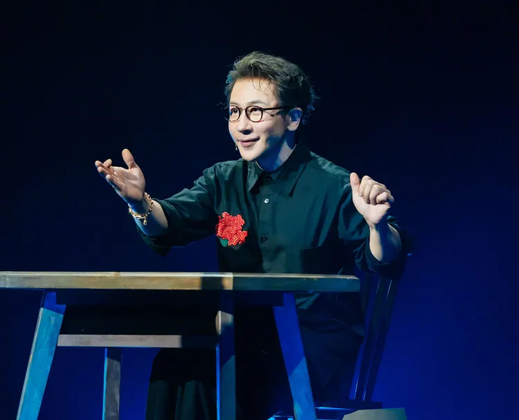 劉謙戰勝肺腺癌7度登央視春晚。翻攝劉謙微博