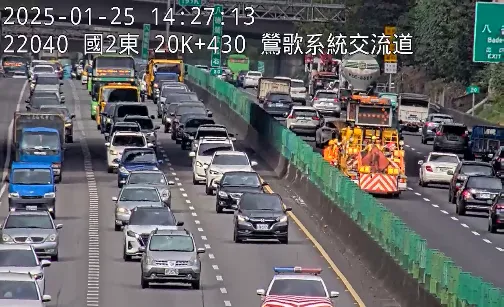 連假首日國道3事故 回堵最多4公里!明塞車9路段曝光