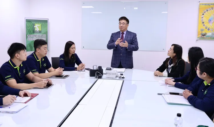 李仲泰認為，企業從內部開始做起，主動宣導防詐，才能讓詐騙的傷害降到最低。莊宗達攝