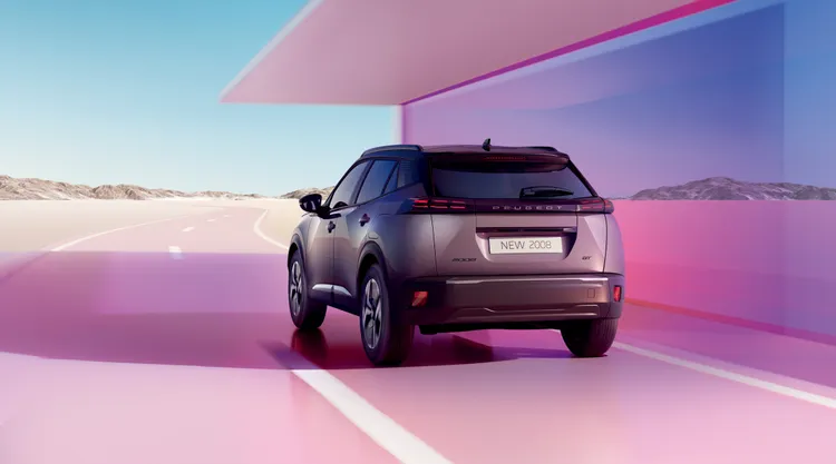 2025年1月11-12、18-19日兩個週末，PEUGEOT全台展示中心將舉辦歲末賞車試乘活動，賞車、試乘即贈SUKIN保濕噴霧 (125ml) 乙組。業者提供