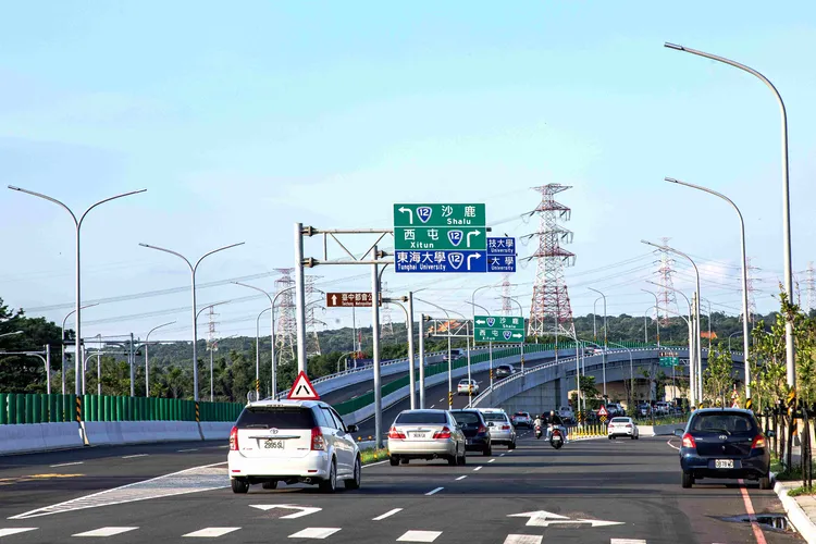 台中沙鹿聯外幹道四通八達，推動區域發展。資料照