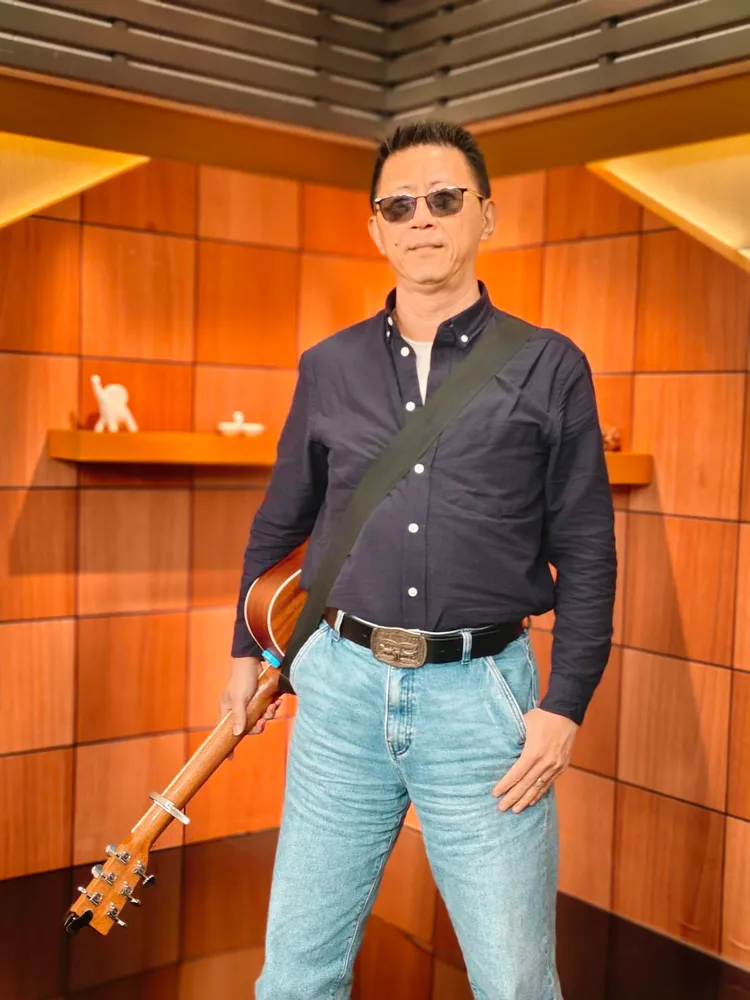 李驥過去曾因生活習慣不良而有高血壓，曾心肌梗塞，之後安裝心臟支架保命。年代提供