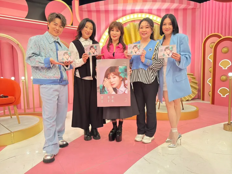 三大台語天后蔡秋鳳、張秀卿、王瑞霞難得齊聚。三立提供