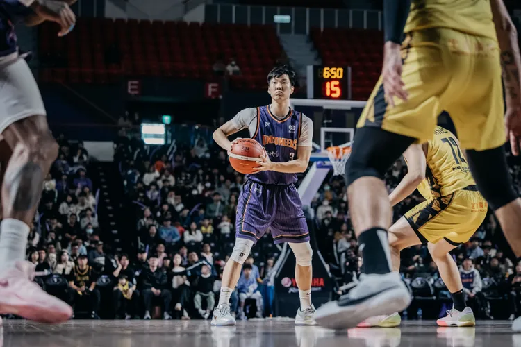 新竹攻城獅主場棒籃主題週，以98：89敗給新北國王。攻城獅提供