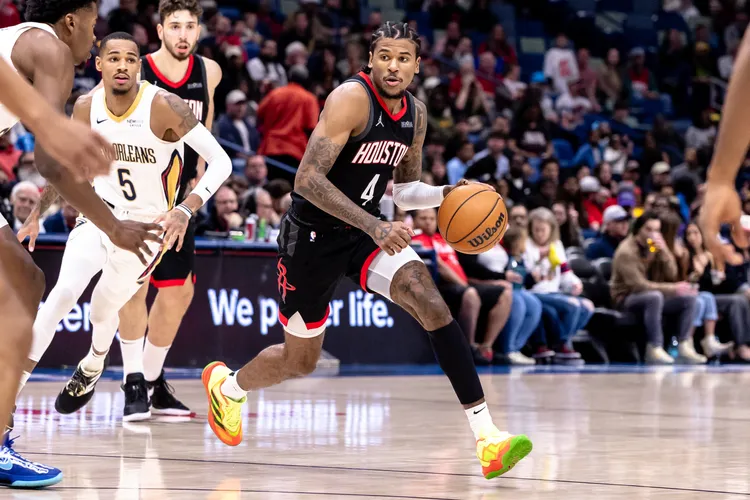 比賽中的格林。路透