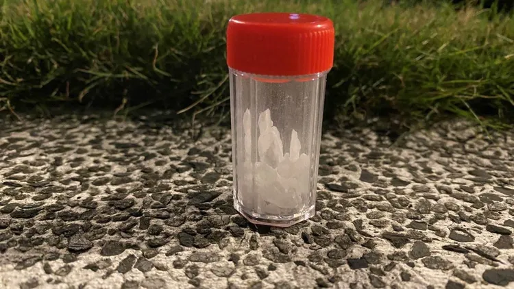 警方在洪男車上搜出K他命。警方提供