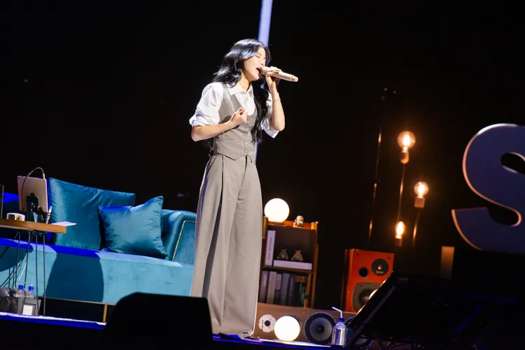 頌樂展現好歌喉。希林國際Chillin International提供