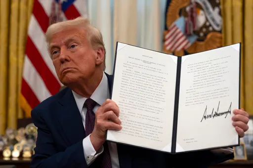 上任後首踢鐵板!川普「取消出生公民權」裁定違憲 法官急喊卡