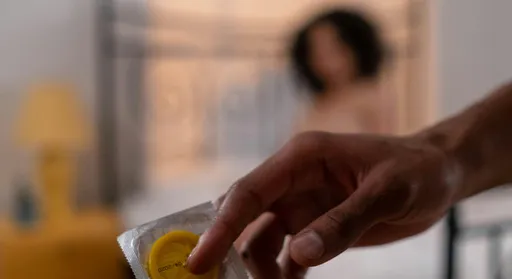 知名貴婦「肉償」高利貸1次千萬 還被偷拍多視角性愛片