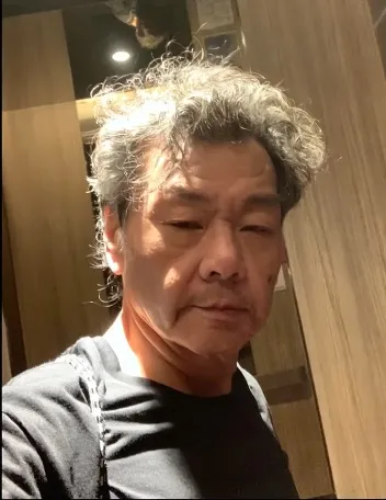 張立威去年身形比以前瘦很多。翻攝張立威微博