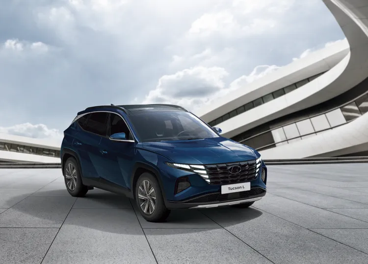 台灣2024年油電車市場較前一年成長21%，Tucson L Hybrid自2023年6月上市以來，助力Tucson L銷售成長46%。業者提供