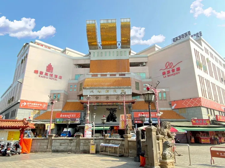 雲林北港武德宮是全台規模最大、歷史最悠久的五路財神廟。業者提供