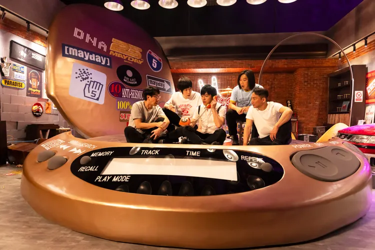 五月天線上演唱會吸引15萬粉絲觀看。圖／相信音樂提供