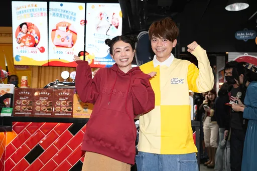 歷經AB合約!蔡阿嘎夫婦首露面 不畏「蘿拉詐財」年終狂撒7位數