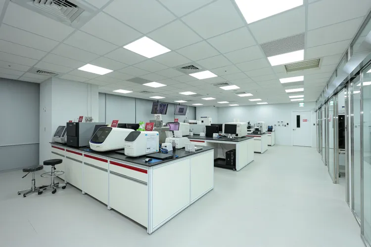 賽默飛世爾強化在台業務，客戶體驗中心將具備最先進的實驗室範本、最新一代儀器，並提供涵蓋多個科學專業領域的端到端完整解決方案。賽默飛世爾提供