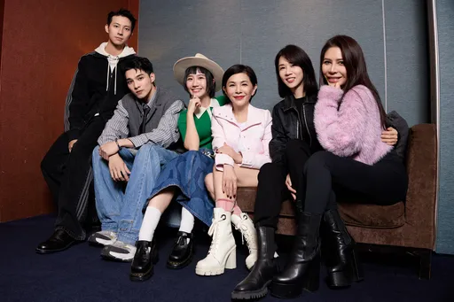 Lulu尾牙只中一萬崩潰狂掐謝盈萱 S.H.E合體亮相大咖淪伴舞