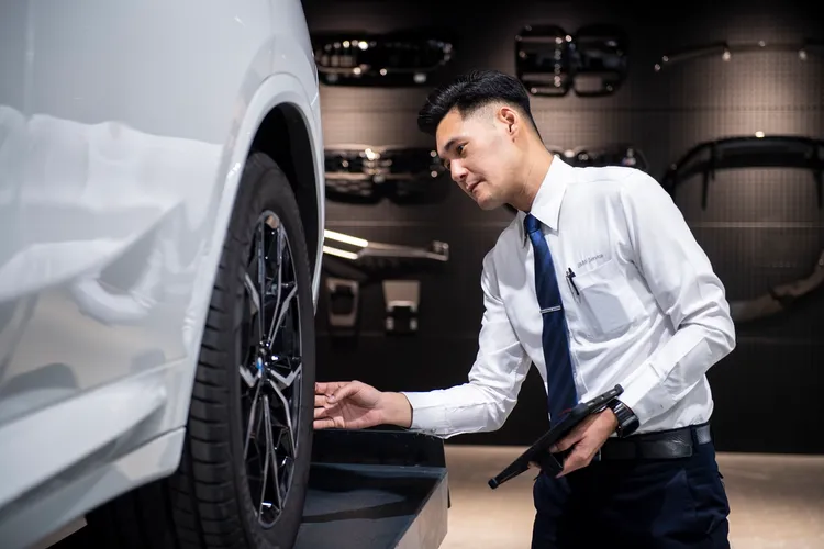 隨著彰化昌一全功能展示暨服務中心率先完工，BMW預計於2026年攜手經銷商，在全台打造全新世代Retail.Next展間。業者提供