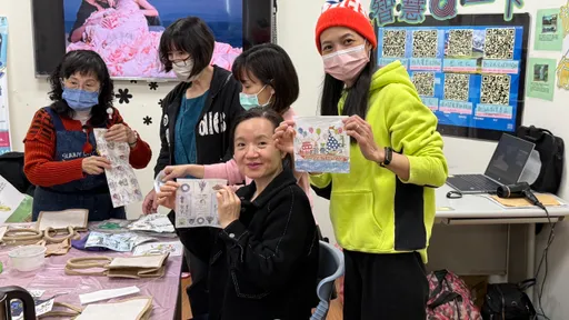 移民署合作藝術名師温惠玲 新住民手製蝶谷巴特拼貼袋