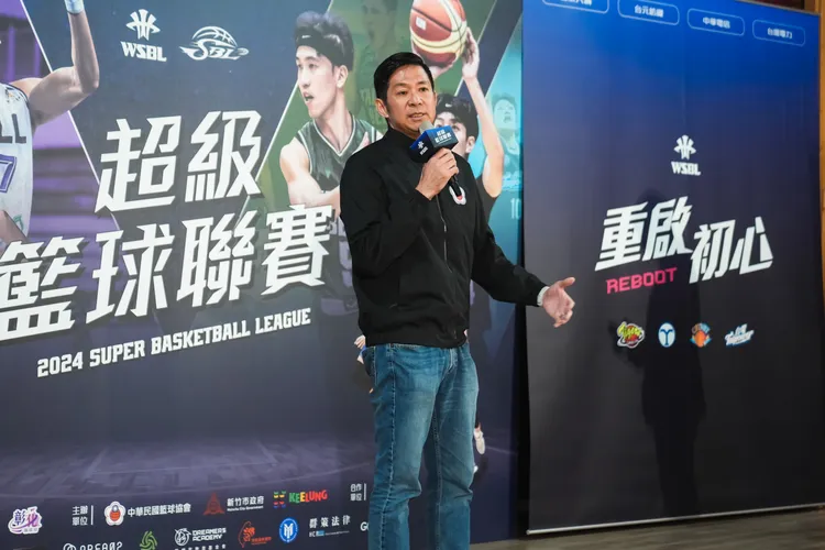 籃協秘書長李雲翔認為備戰亞洲盃為優先。籃協提供