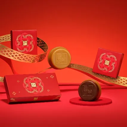 半島精品店半島年年美景年糕禮盒(傳統風味/紅棗薑汁風味)推薦價1898元。業者提供