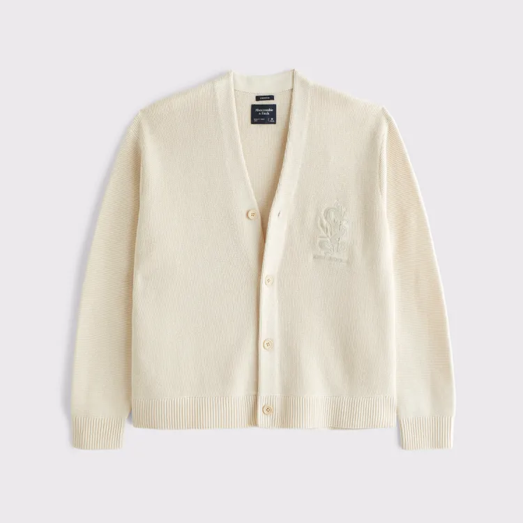 A&F新春系列針織開衫，3690元。品牌提供