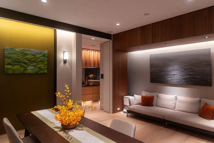 縵和旅居的公共空間充滿旅宿主人對空間美學的巧思，沉穩大器的設計風格讓人感受到靜謐與舒適。業者提供