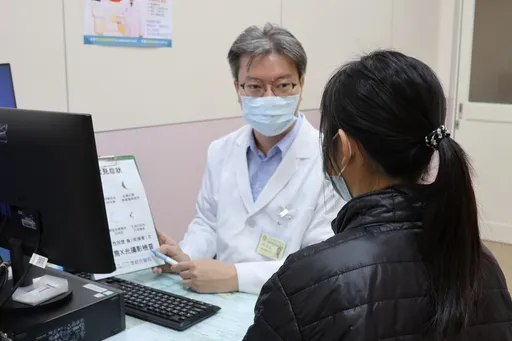 害羞婦胸部有硬塊不敢說!枕邊人也不知情 傷口潰爛已成乳癌