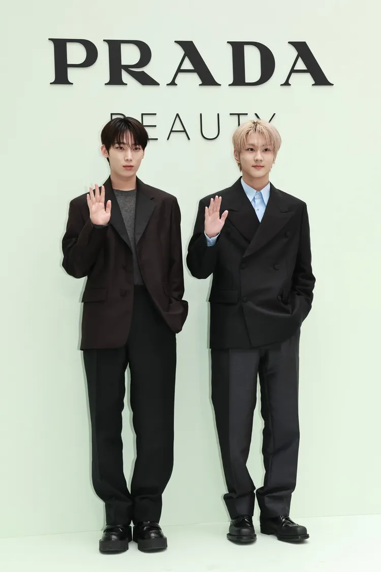 ENHYPEN成員金善禹（左）與梁禎元（右）。彭欣偉攝