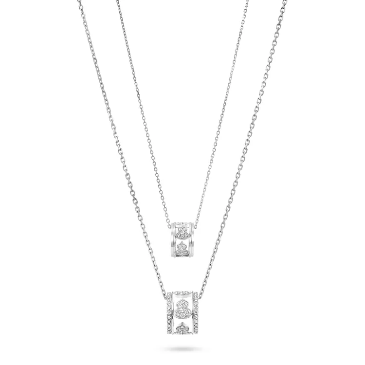 Wulu Eternity 18K白金鑽石項鍊（小）10萬7000元、Wulu Eternity 18K 白金鑽石項鍊（大）22萬2500元。品牌提供