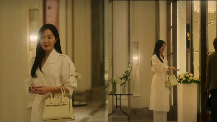 女星嚴智媛出演《一箱情緣》也背上同款包。翻攝Netflix