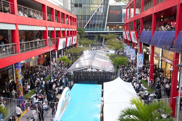 活動現場湧入大批粉絲。天空娛樂提供