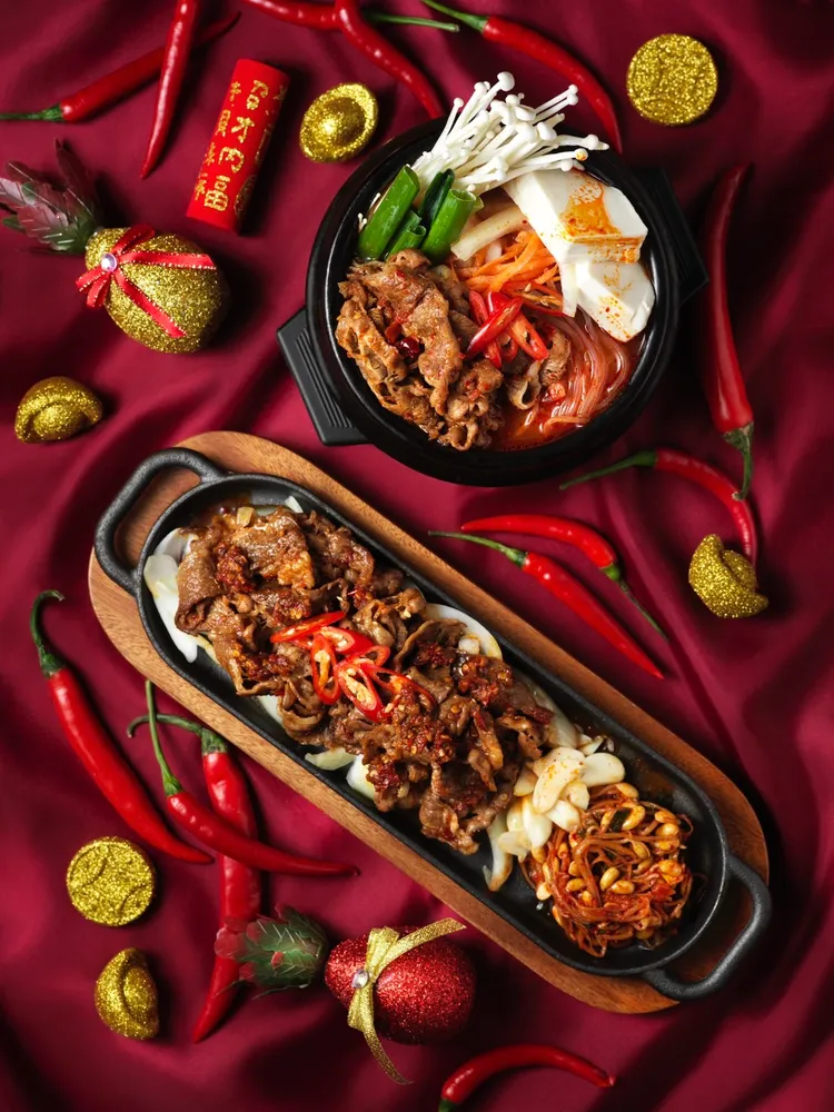 《吉辣爆擊》系列結合台灣消費者偏好的濃郁辛香，打造出兩款雙辣選擇新品。業者提供