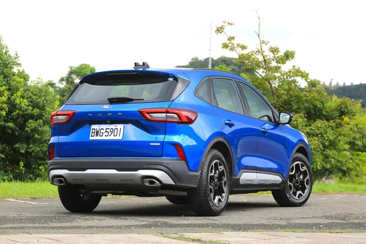 Ford Kuga提供全新1.5T／2.0T EcoBoost MPC模組化引擎兩種動力編成。業者提供