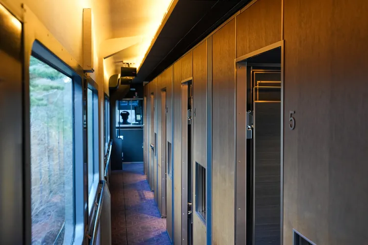 一號車廂提供包廂座位。田欣雲攝影