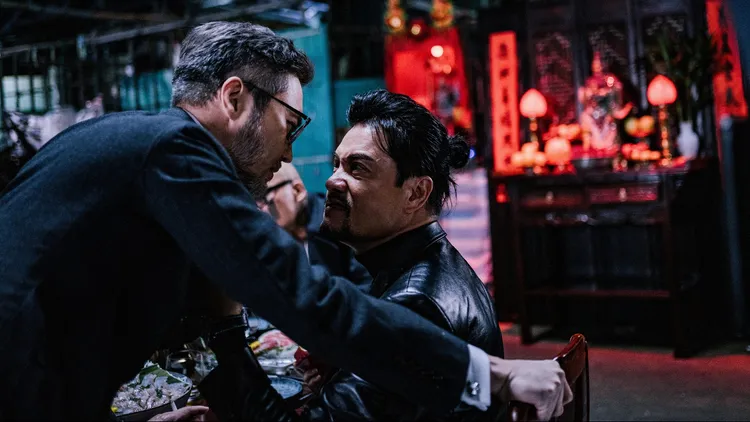 呂良偉和張智霖對手戲。華映提供