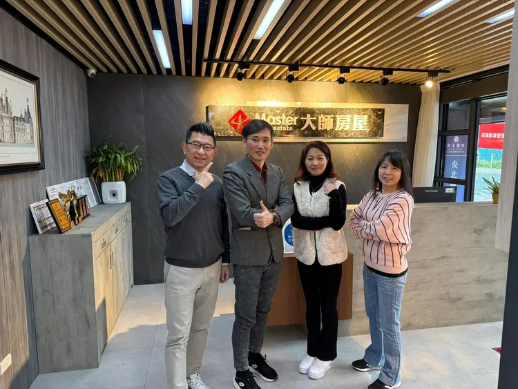 翻攝應朗丰（Ying Lang Feng，小應哥）粉專