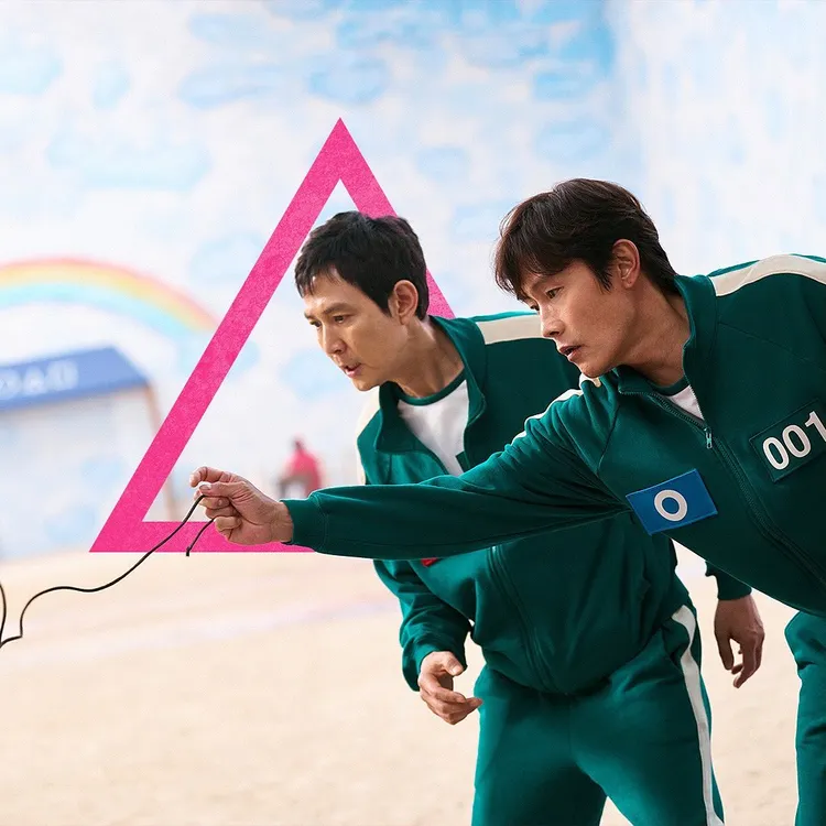 李秉憲（右）第2季藉故接近李政宰，跟他同隊玩遊戲。Netflix提供