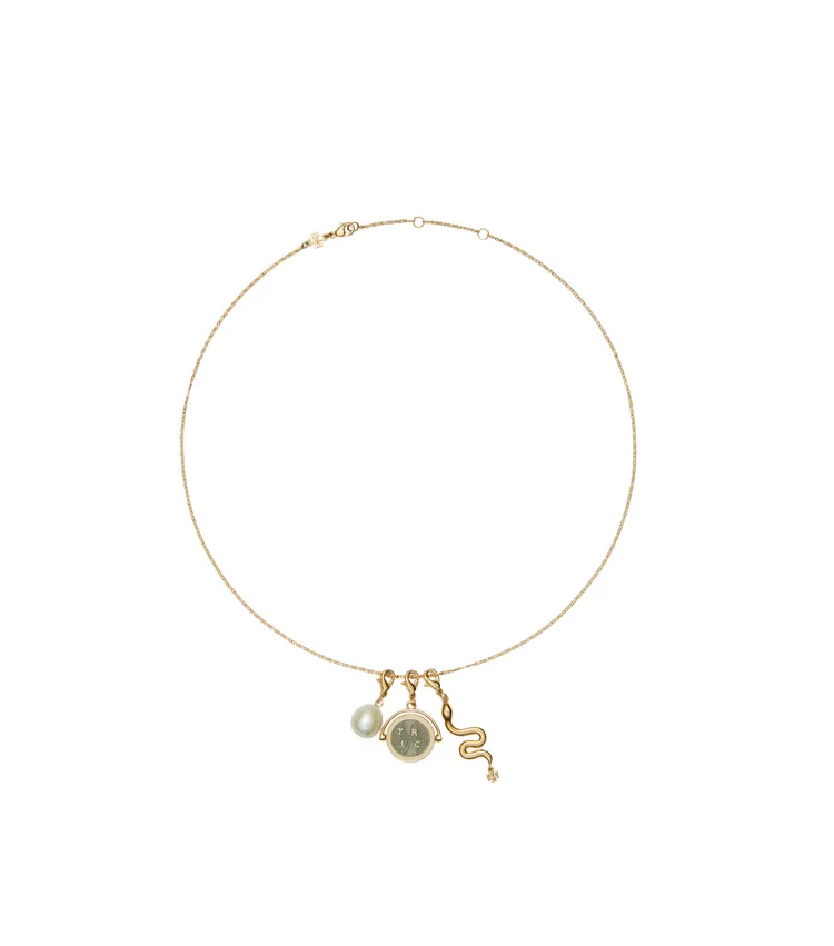 TORY BURCH 2025閃耀蛇年特別系列吊飾項鍊，8390元。品牌提供