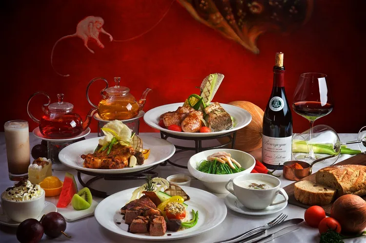 「銀柏廳」即日起至3/31止推出「舌尖上的旅行」新春餐飲活動。業者提供