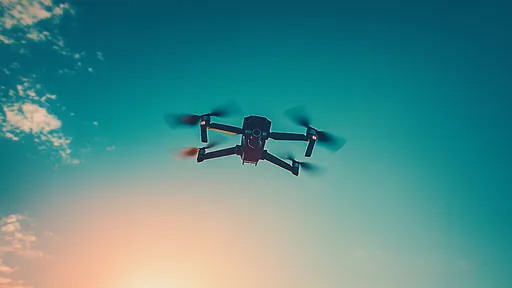 當心飯店窗外無人機 許多房客住宿嘿咻被他拍成A片了